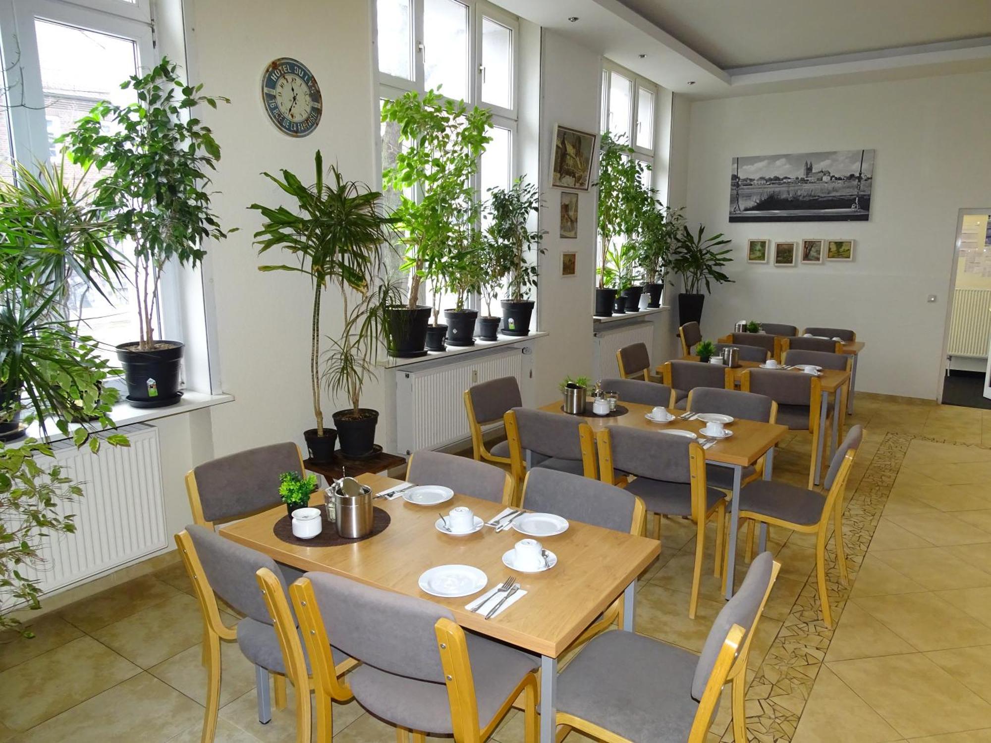 City-Pension Magdeburg Exterior photo