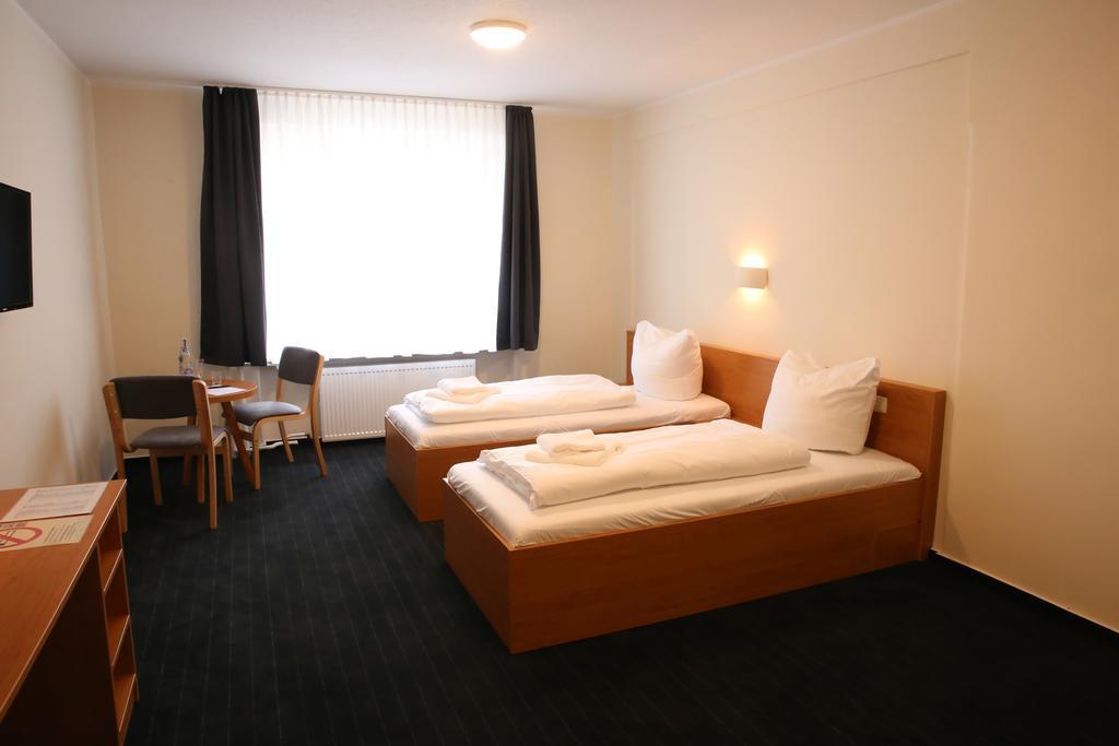 City-Pension Magdeburg Exterior photo